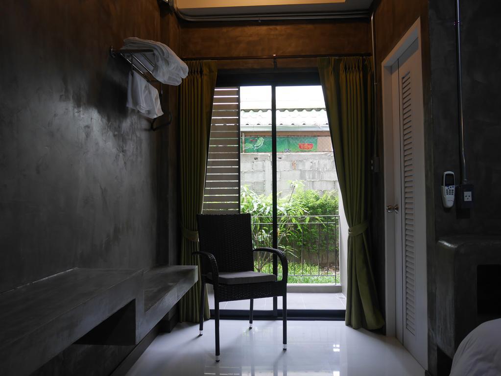 Green Garden Place Udon Thani Bagian luar foto