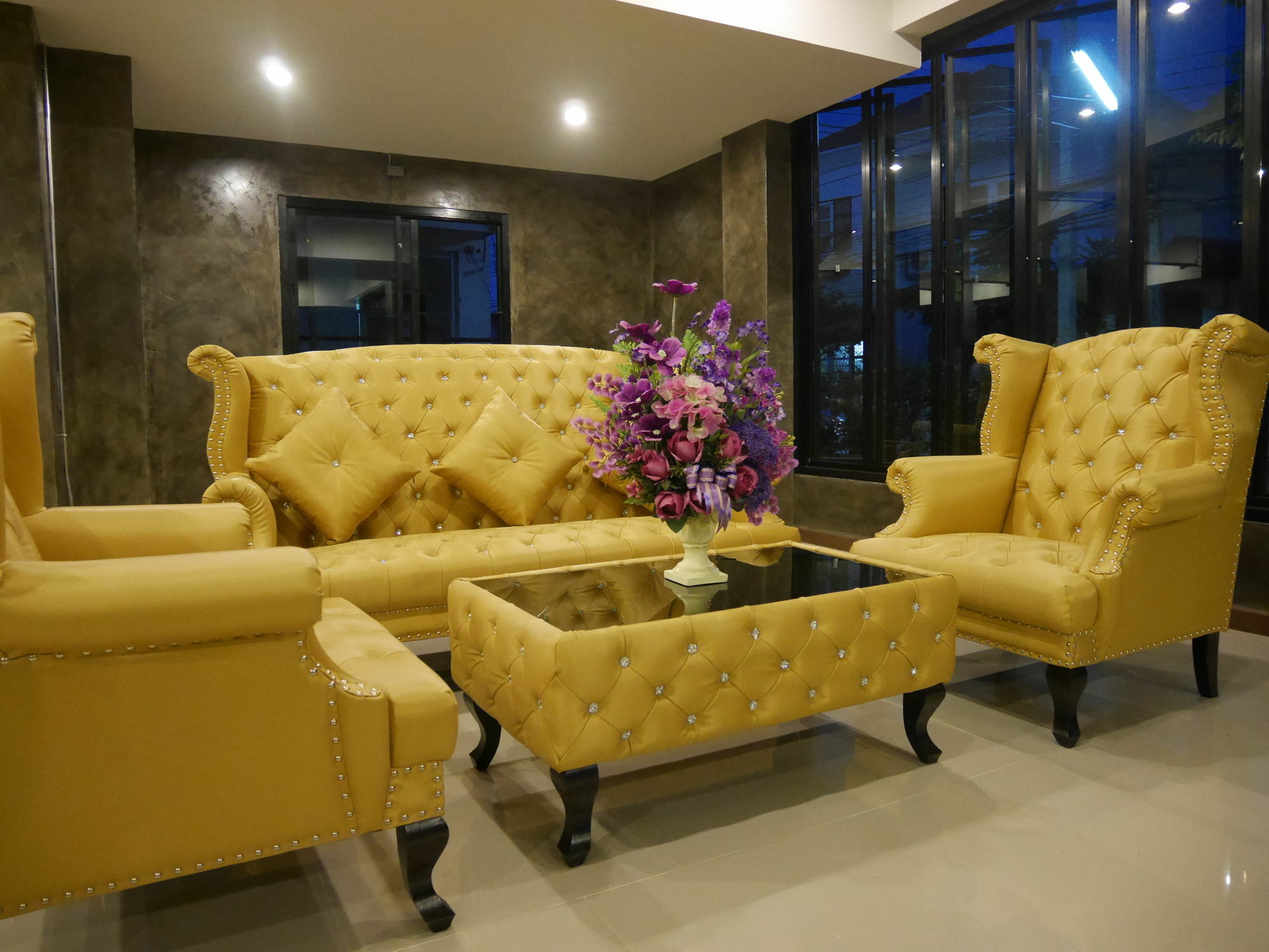 Green Garden Place Udon Thani Bagian luar foto